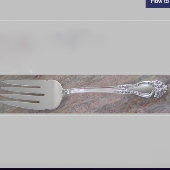 F2- Silverplate Large Meat Serving Fork 'Tiger Lily'/Festivity Pattern - Picture 1 of 9